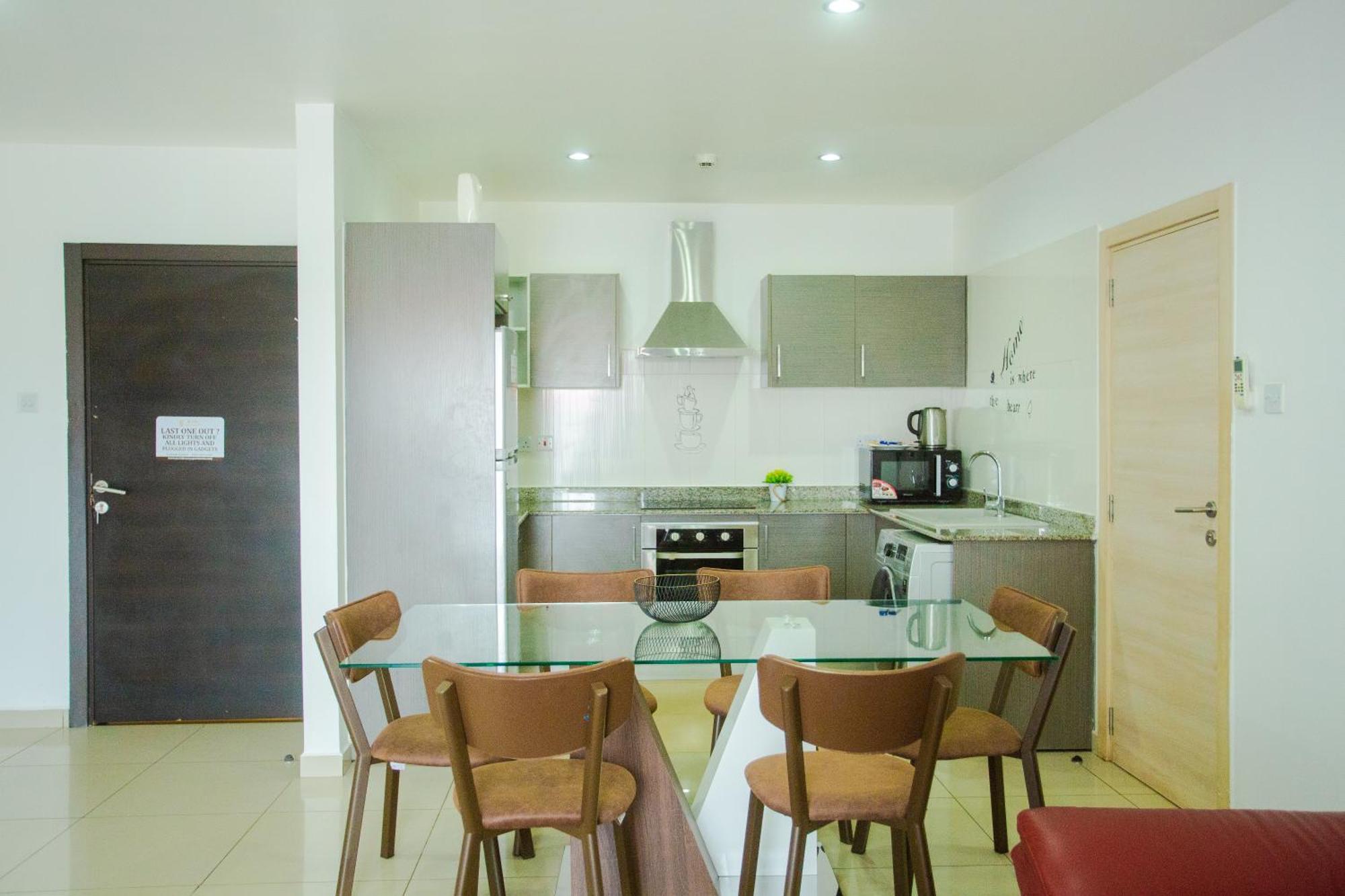 Accra Luxury Apartments At The Gallery Exterior foto